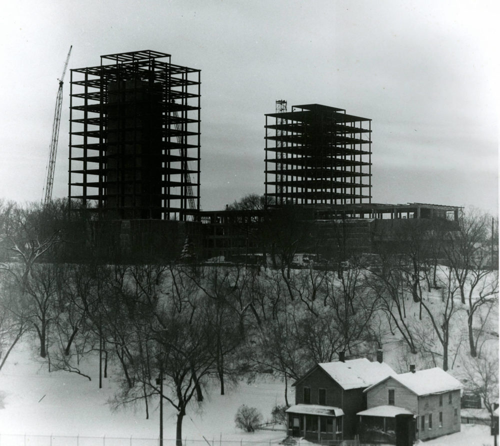 Construction of the Social Sciences Tower and School of Business Administration Tower (now known as Heller Hall), circa 1961, http://purl.umn.edu/81313.