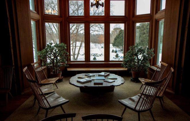 table-window