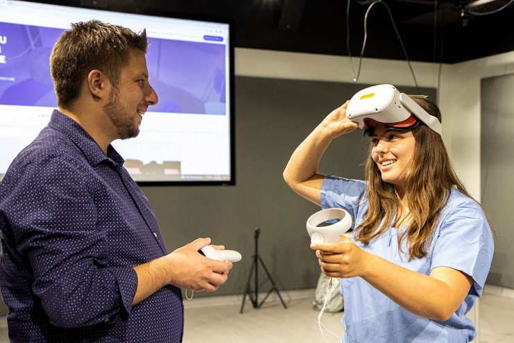 Charlie Heinz and Claire Thomas in the VR Studio.
