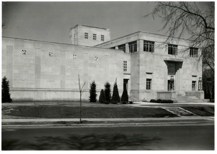 The James Ford Bell Museum of Natural History on Church Street, Minneapolis, 1940.