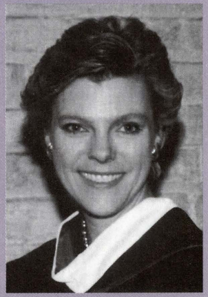 Headshot of Cokie Roberts.