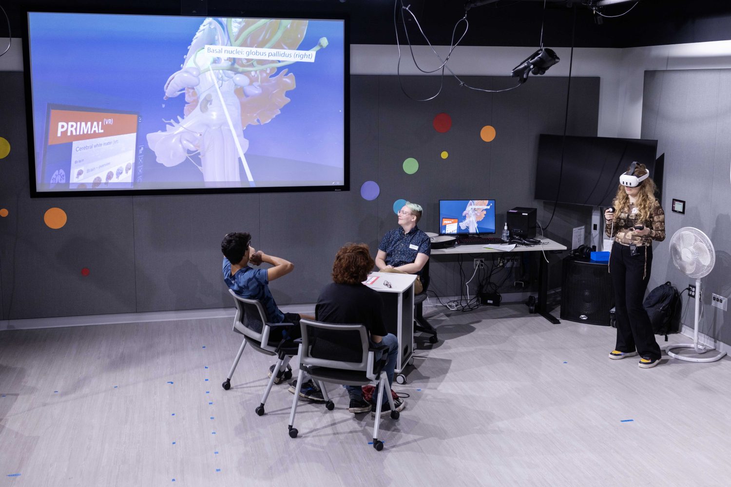 Local Twin City high schoolers interested in neuroscience visit the Health Sciences Library's Virtual Reality Studio during the week-long Go4Brains program, on Wednesday, July 17, 2024. (Photo/Adria Carpenter)